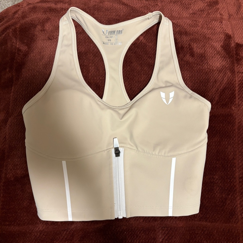 Firm ABS workout outfit